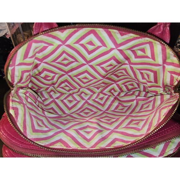 Latico Leather Louise Pebble Handbag in pink - Picture 5 of 11